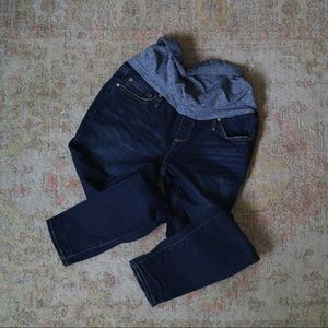 SOLD GAP Maternity Soft Wear Comfort Panel Skinny Jean